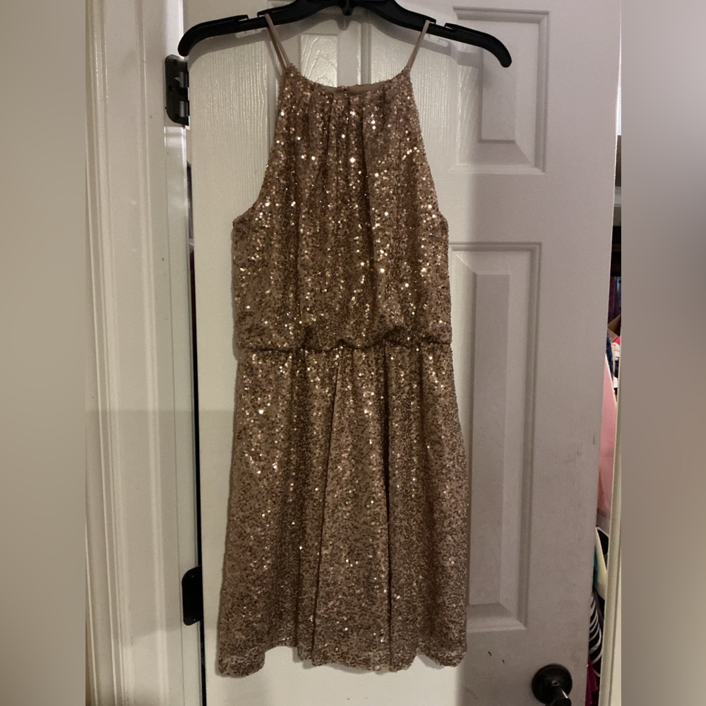 Forever 21 Women's Gold Sequin Mini Dress